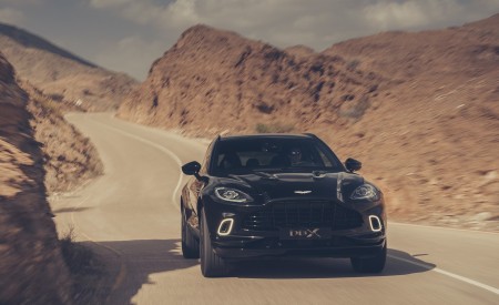 2021 Aston Martin DBX Front Wallpapers 450x275 (33)