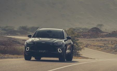 2021 Aston Martin DBX Front Wallpapers 450x275 (14)