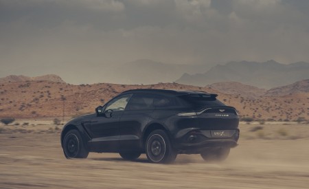 2021 Aston Martin DBX Rear Three-Quarter Wallpapers 450x275 (35)