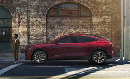 2021 Ford Mustang Mach-E Electric SUV Side Wallpapers 450x275 (41)