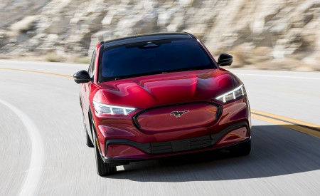 2021 Ford Mustang Mach-E Front Wallpapers 450x275 (2)