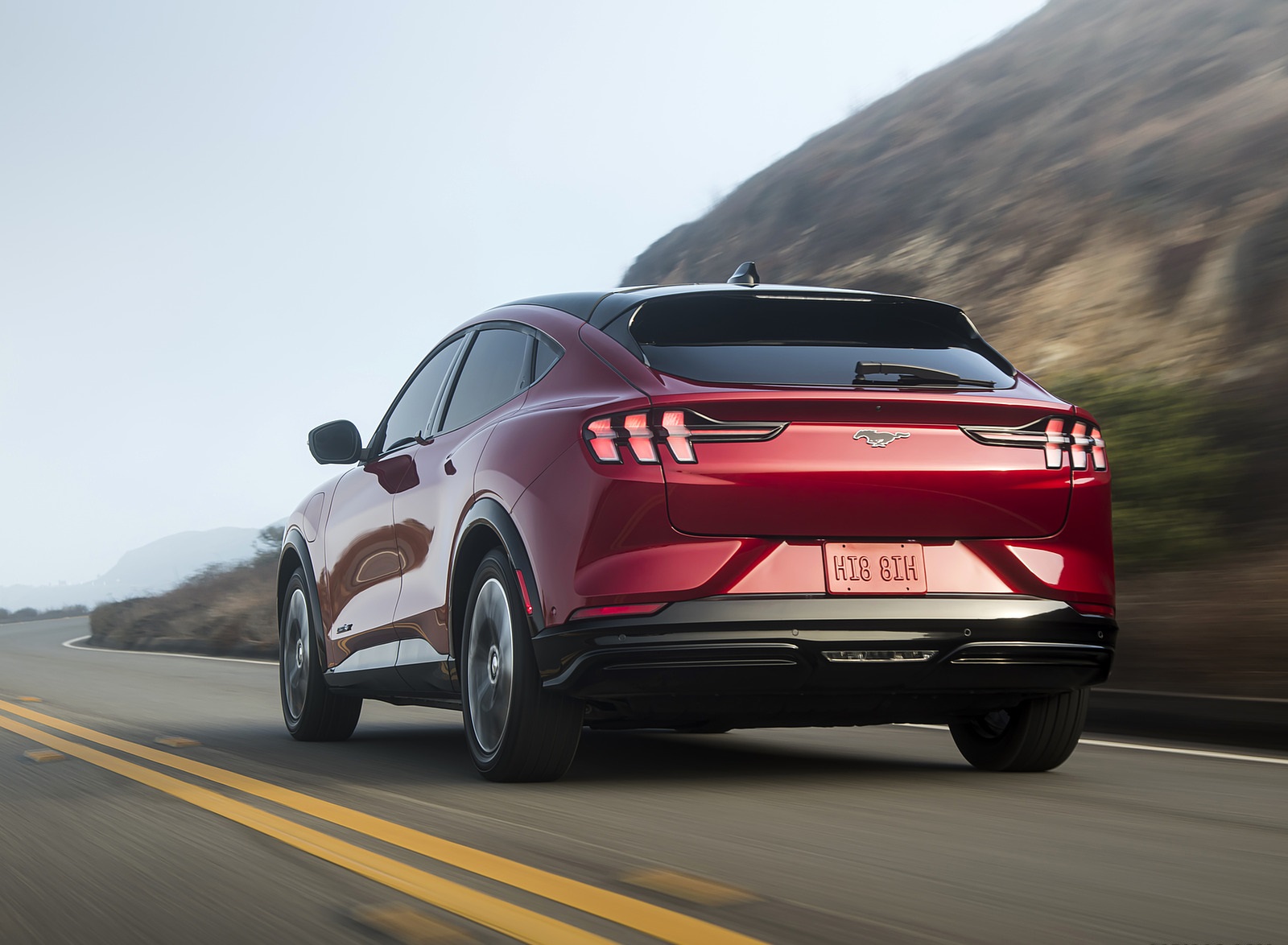 2021 Ford Mustang Mach-E Rear Three-Quarter Wallpapers  (8)