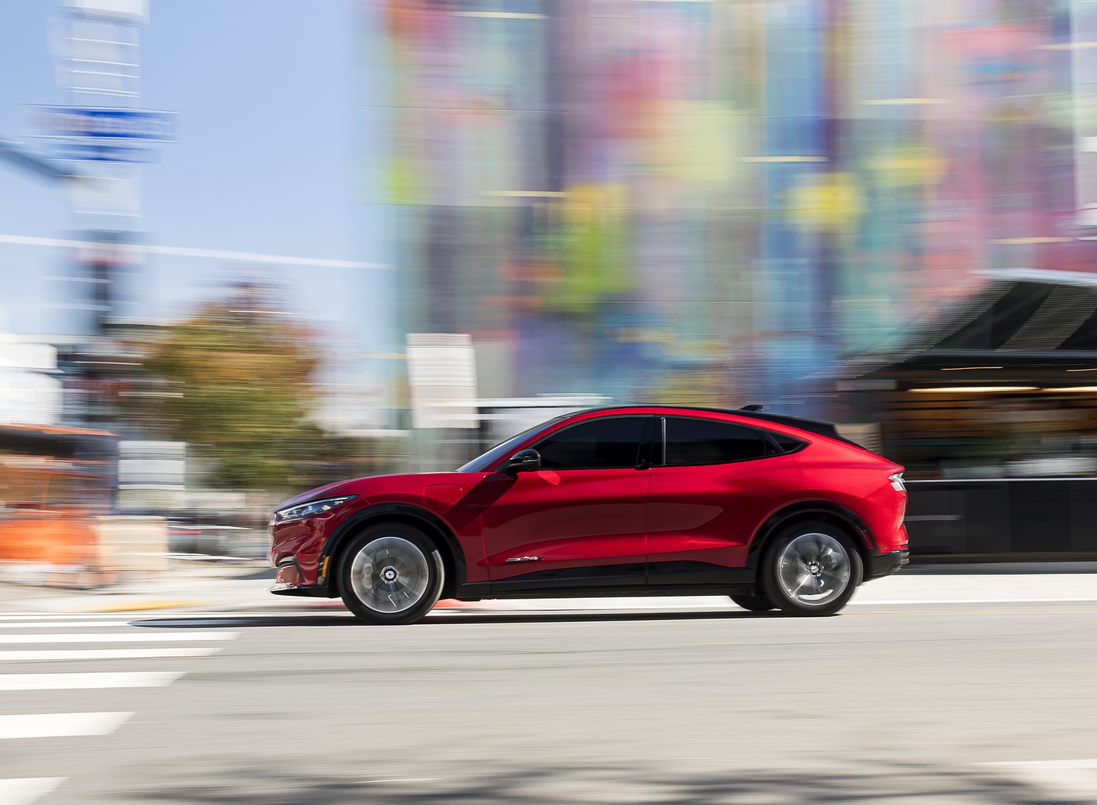 2021 Ford Mustang Mach-E Side Wallpapers (10)