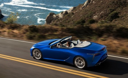 2021 Lexus LC 500 Convertible Rear Three-Quarter Wallpapers 450x275 (26)