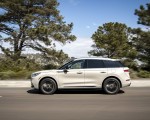 2021 Lincoln Corsair Grand Touring Plug-In Hybrd (Color: Ceramic Pearl) Side Wallpapers 150x120 (3)