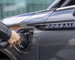 2021 Lincoln Corsair Grand Touring Plug-In Hybrid Charging Connector Wallpapers 150x120 (49)