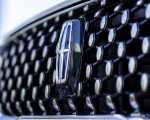 2021 Lincoln Corsair Grand Touring Plug-In Hybrid Grille Wallpapers 150x120 (44)