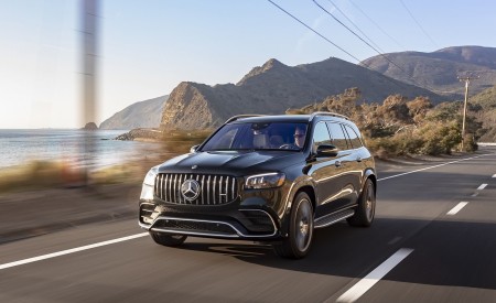 2021 Mercedes-AMG GLS 63 (US-Spec) Front Three-Quarter Wallpapers 450x275 (11)
