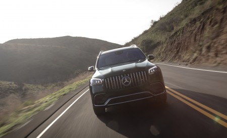 2021 Mercedes-AMG GLS 63 (US-Spec) Front Wallpapers 450x275 (7)