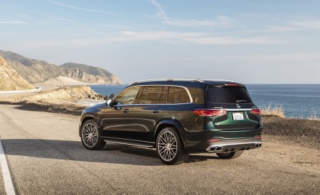 2021 Mercedes-AMG GLS 63 (US-Spec) Rear Three-Quarter Wallpapers 450x275 (29)