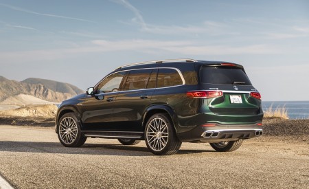2021 Mercedes-AMG GLS 63 (US-Spec) Rear Three-Quarter Wallpapers 450x275 (30)