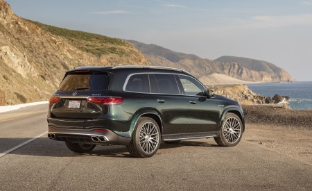 2021 Mercedes-AMG GLS 63 (US-Spec) Rear Three-Quarter Wallpapers 450x275 (31)