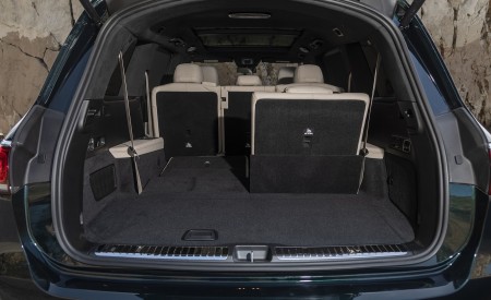 2021 Mercedes-AMG GLS 63 (US-Spec) Trunk Wallpapers 450x275 (77)