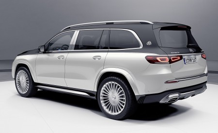 2021 Mercedes-Maybach GLS 600 Rear Three-Quarter Wallpapers 450x275 (140)