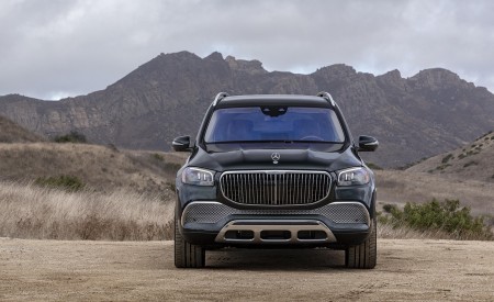 2021 Mercedes-Maybach GLS 600 (US-Spec) Front Wallpapers 450x275 (40)