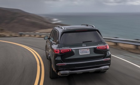 2021 Mercedes-Maybach GLS 600 (US-Spec) Rear Wallpapers 450x275 (21)