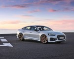 2020 Audi RS 5 Sportback (Color: Glacier White) Front Three-Quarter Wallpapers 150x120 (47)