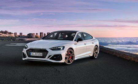 2020 Audi RS 5 Sportback (Color: Glacier White) Front Three-Quarter Wallpapers 450x275 (54)