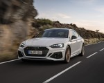 2020 Audi RS 5 Sportback (Color: Glacier White) Front Three-Quarter Wallpapers 150x120 (43)
