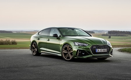 2020 Audi RS 5 Sportback (Color: Sonoma Green) Front Three-Quarter Wallpapers 450x275 (11)