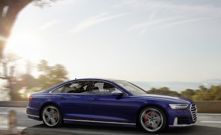 2020 Audi S8 (Color: Navarra Blue) Front Three-Quarter Wallpapers 450x275 (129)
