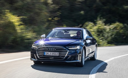 2020 Audi S8 (Color: Navarra Blue) Front Wallpapers 450x275 (130)