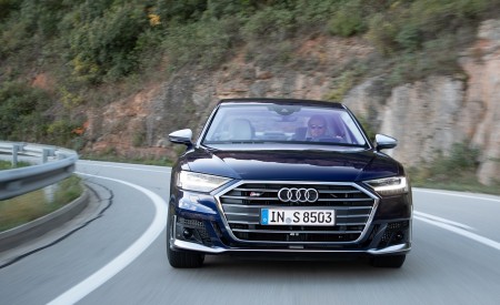 2020 Audi S8 (Color: Navarra Blue) Front Wallpapers 450x275 (104)