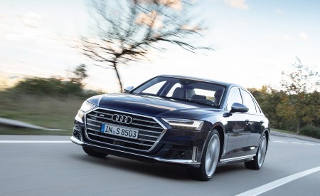 2020 Audi S8 (Color: Navarra Blue) Front Wallpapers 450x275 (105)