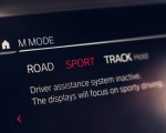2020 BMW M8 Competition Convertible (UK-Spec) Central Console Wallpapers 150x120 (36)