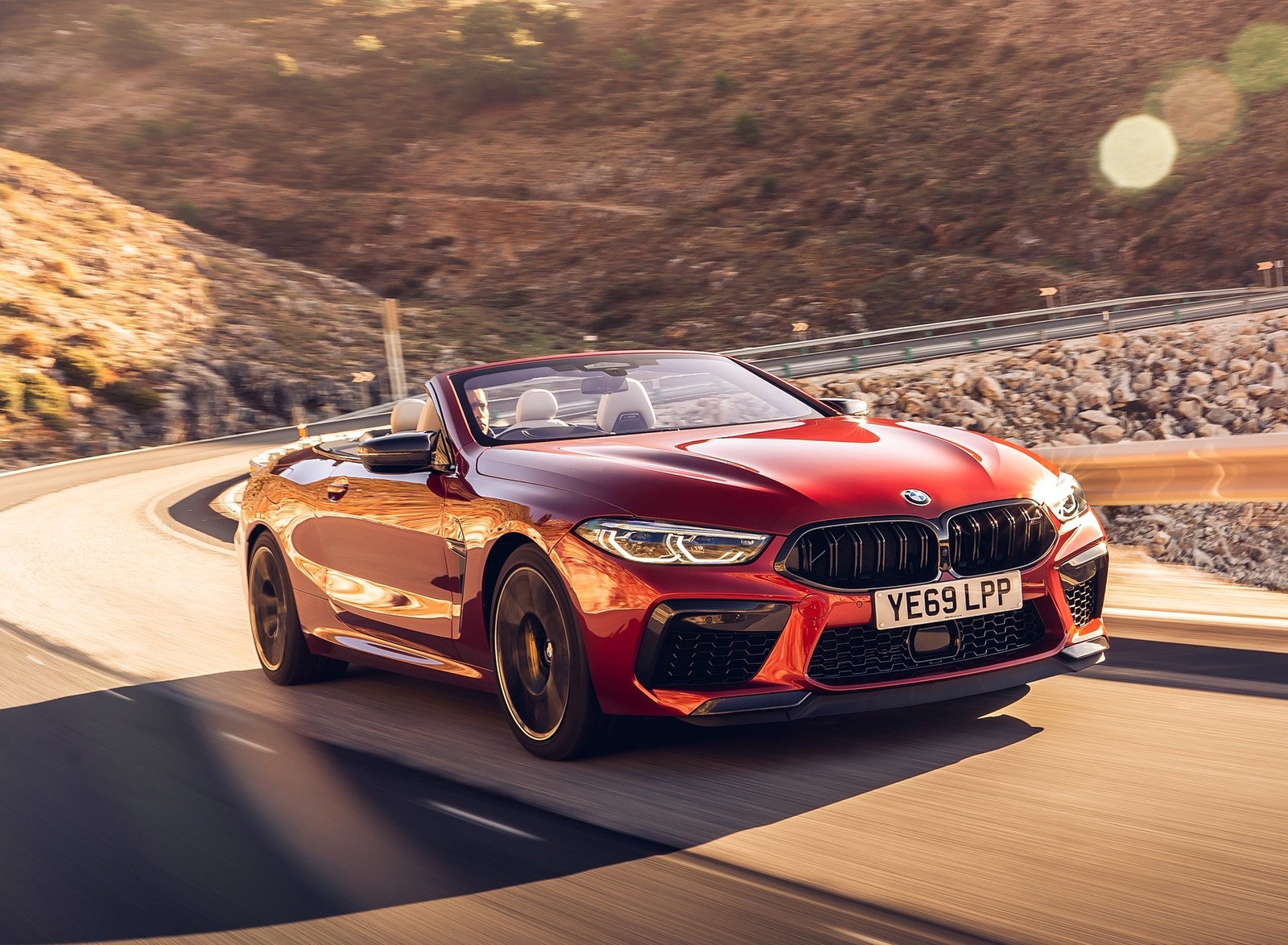 2020 BMW M8 Competition Convertible (UK-Spec) Front Three-Quarter Wallpapers (4)
