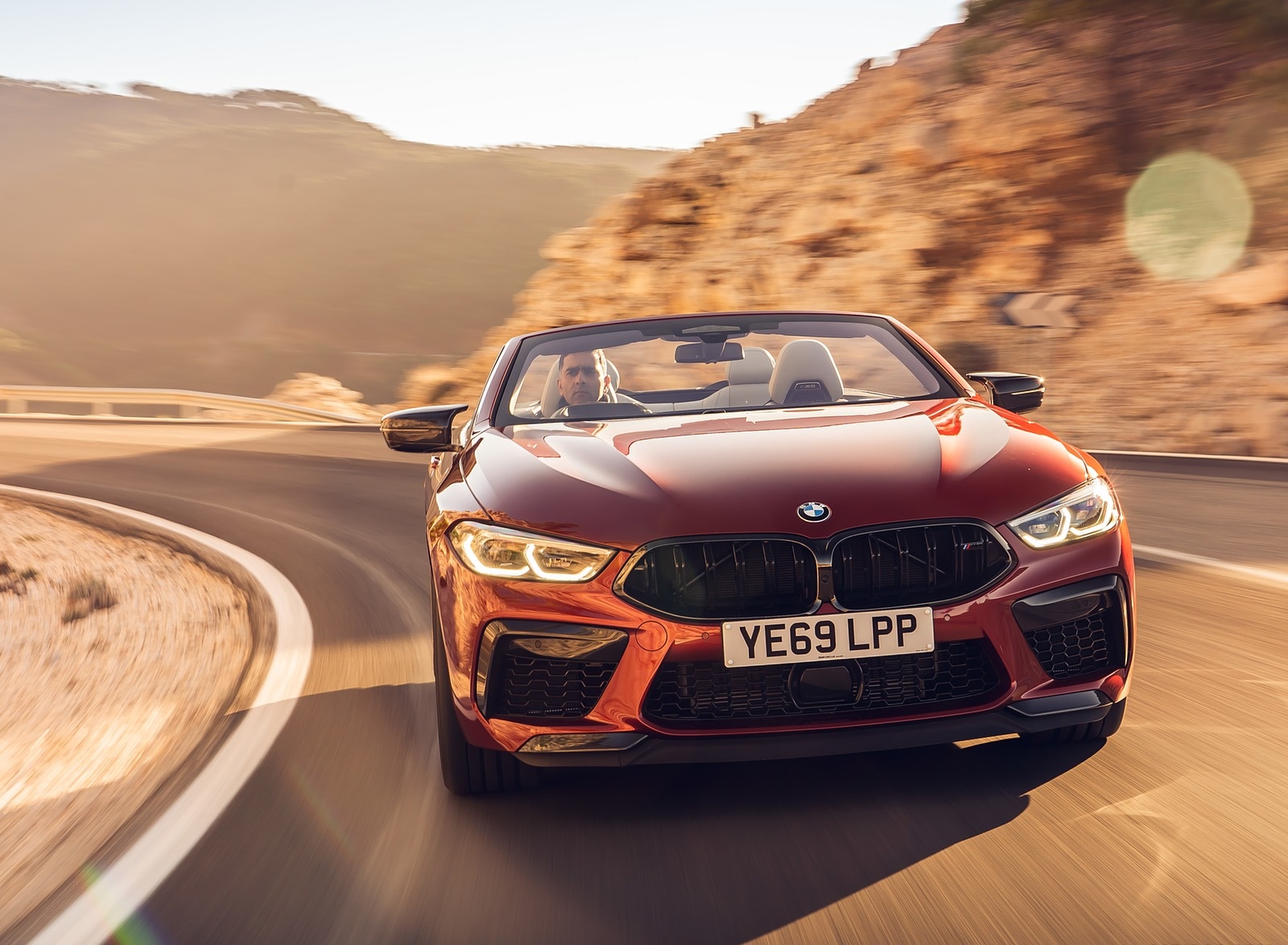 2020 BMW M8 Competition Convertible (UK-Spec) Front Wallpapers (8)