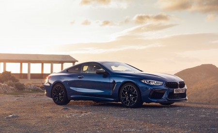 2020 BMW M8 Competition Coupe (UK-Spec) Front Three-Quarter Wallpapers 450x275 (20)