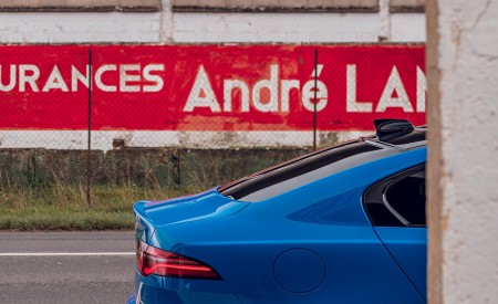 2020 Jaguar XE Reims Edition Detail Wallpapers 450x275 (67)