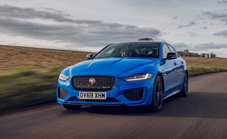 2020 Jaguar XE Reims Edition Front Three-Quarter Wallpapers 450x275 (3)