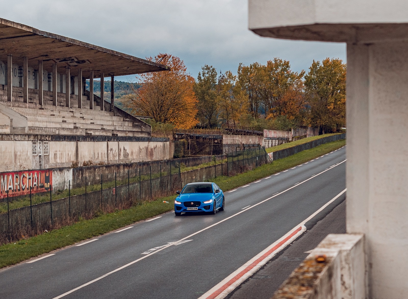 2020 Jaguar XE Reims Edition Front Wallpapers (15)