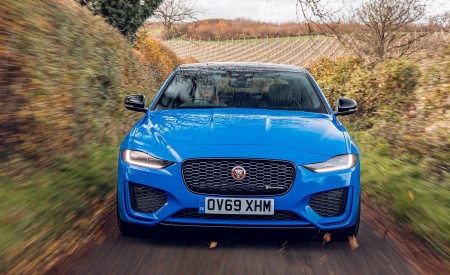 2020 Jaguar XE Reims Edition Front Wallpapers 450x275 (8)