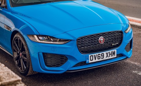 2020 Jaguar XE Reims Edition Headlight Wallpapers 450x275 (53)