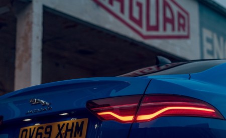 2020 Jaguar XE Reims Edition Tail Light Wallpapers 450x275 (80)
