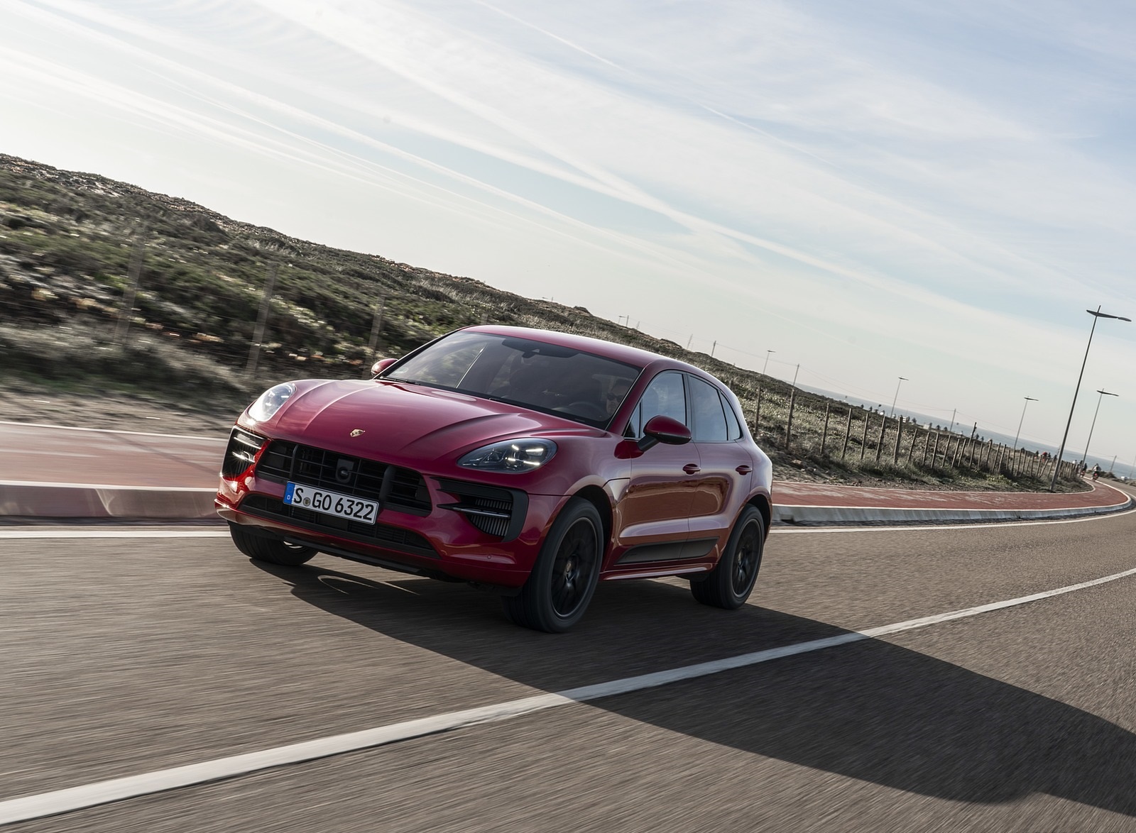 2020 Porsche Macan GTS (Color: Carmine Red) Front Wallpapers (6)