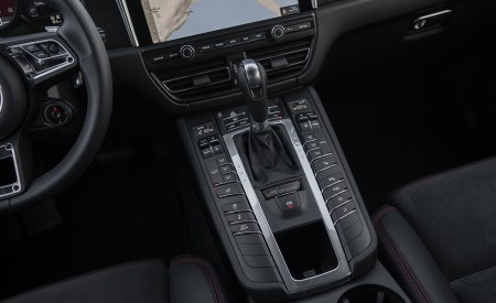 2020 Porsche Macan GTS (Color: Carmine Red) Interior Detail Wallpapers 450x275 (90)