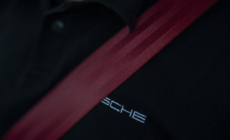 2020 Porsche Macan GTS (Color: Carmine Red) Interior Detail Wallpapers 450x275 (88)