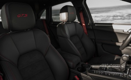 2020 Porsche Macan GTS (Color: Carmine Red) Interior Front Seats Wallpapers 450x275 (86)