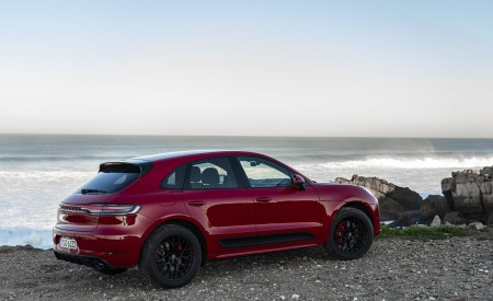 2020 Porsche Macan GTS (Color: Carmine Red) Rear Three-Quarter Wallpapers 450x275 (71)