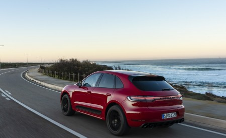 2020 Porsche Macan GTS (Color: Carmine Red) Rear Three-Quarter Wallpapers 450x275 (47)