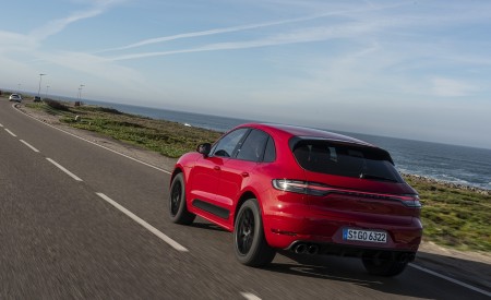2020 Porsche Macan GTS (Color: Carmine Red) Rear Three-Quarter Wallpapers 450x275 (48)