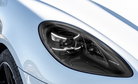 2020 Porsche Macan GTS (Color: Carrara White Metallic) Headlight Wallpapers 450x275 (228)