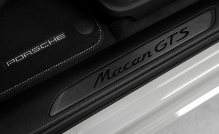 2020 Porsche Macan GTS (Color: Crayon) Door Sill Wallpapers 450x275 (141)