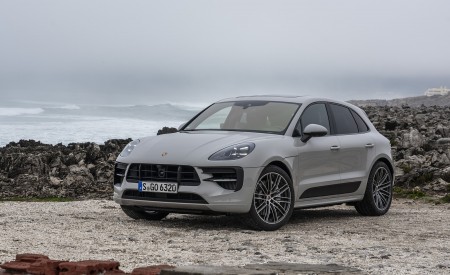 2020 Porsche Macan GTS (Color: Crayon) Front Three-Quarter Wallpapers 450x275 (111)