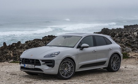 2020 Porsche Macan GTS (Color: Crayon) Front Three-Quarter Wallpapers 450x275 (112)