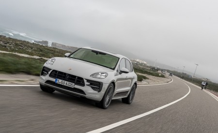 2020 Porsche Macan GTS (Color: Crayon) Front Wallpapers 450x275 (100)